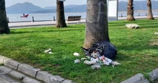 Köyceğiz Belediyesi'nin Çalışmaları Eleştiriliyor: Yollar ve Kaldırımlar Bakımsız, Çöpler Toplanmıyor